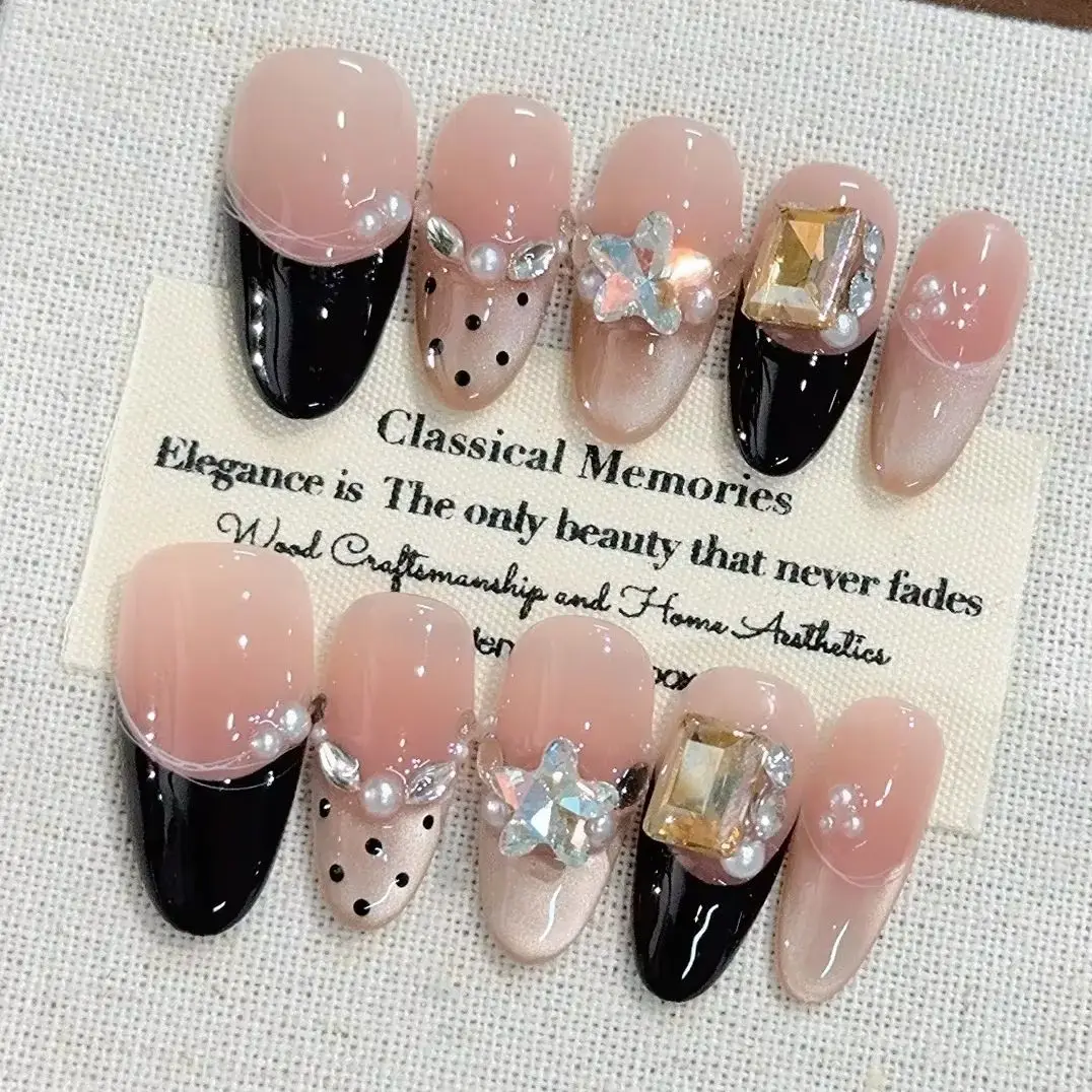 10 個手作りプレスオンフェイクネイルフルカバースターラインストーンパールデザインライト高級フレンチ取り外し可能な完成済み付け爪