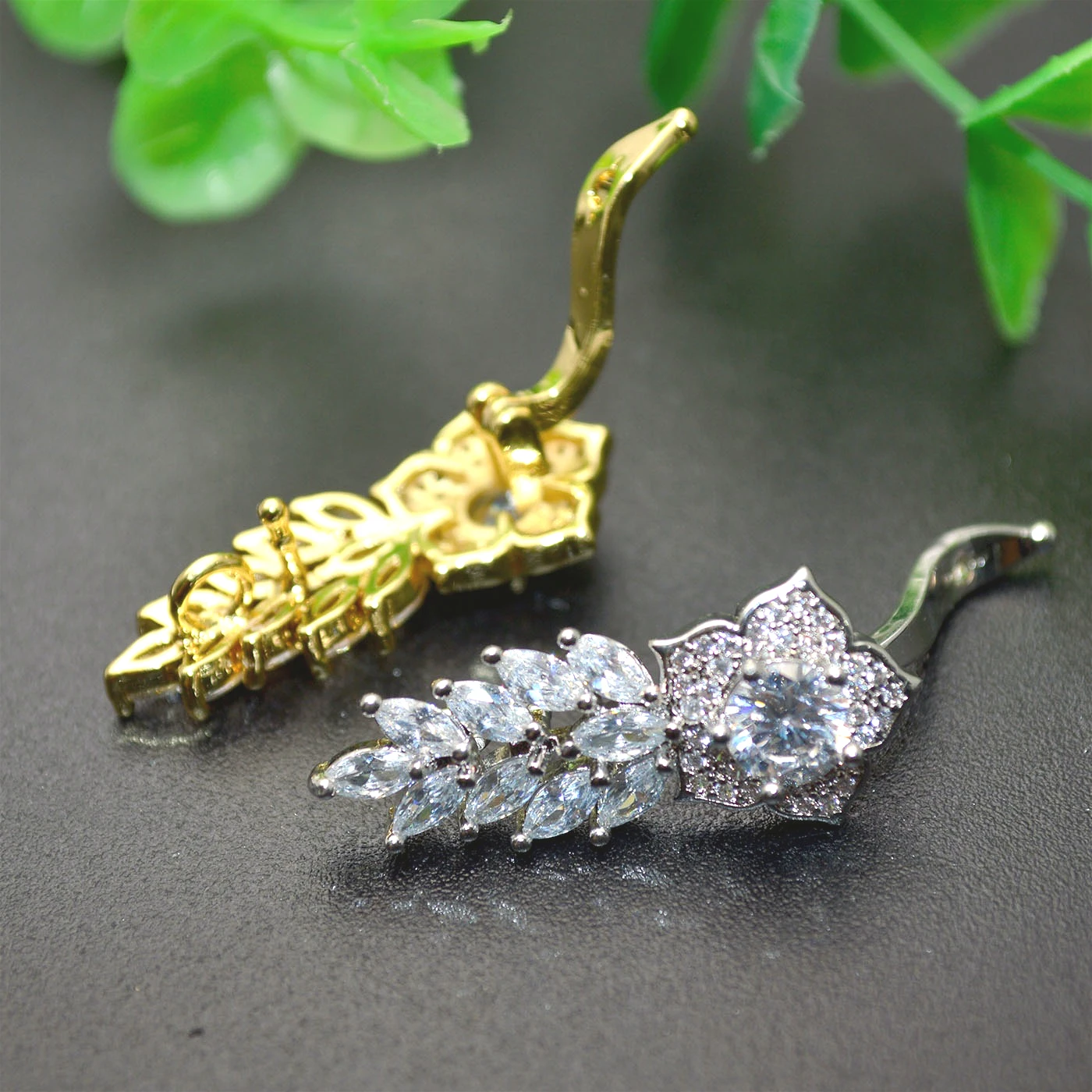 10pc High Quality CZ Paved Flower Shape Necklace Pendant Hook Clasps Jewelry Connectors