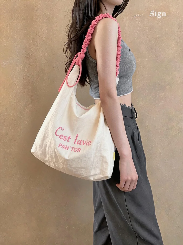 ladies-large-capacity-canvas-tote-bag-casual-commuter-single-shoulder-crossbody-bag-summer-2026-new-style-soft-zipper-closure