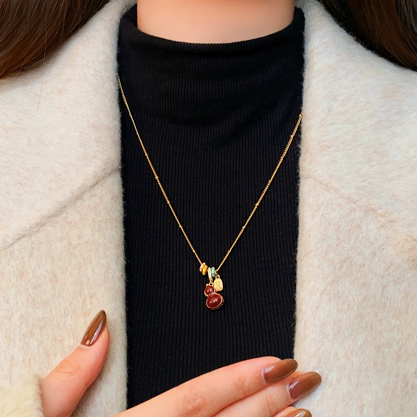 collana-con-ciondolo-a-zucca-portafortuna-rossa-bifacciale-raytimone-gioiello-da-donna-per-maglione-nuovo-articolo-unico