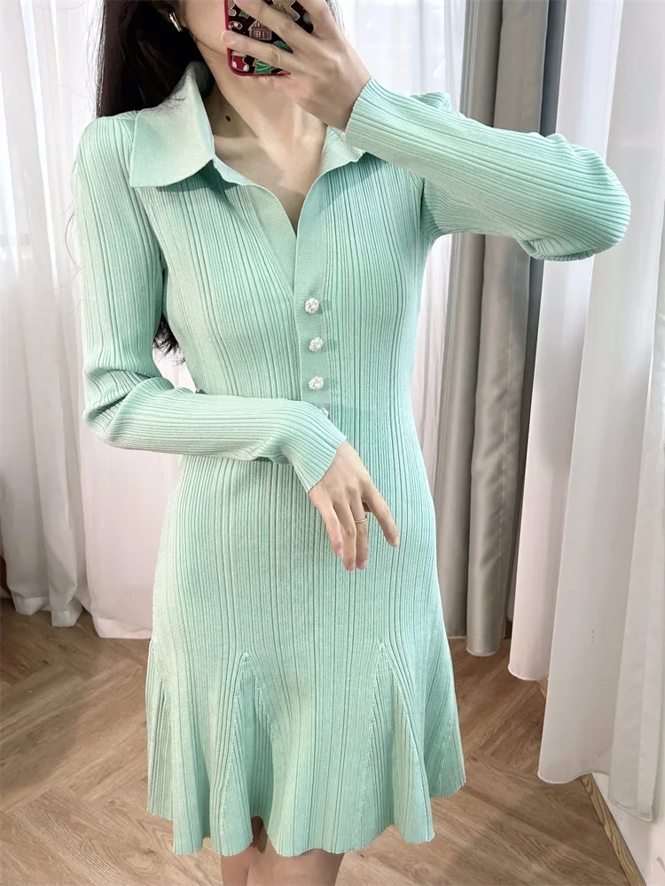 

Campus Starlight 2024 Early Spring Mint Green Exquisite and Elegant Long sleeved Knitted Women's Dress Short Skirt