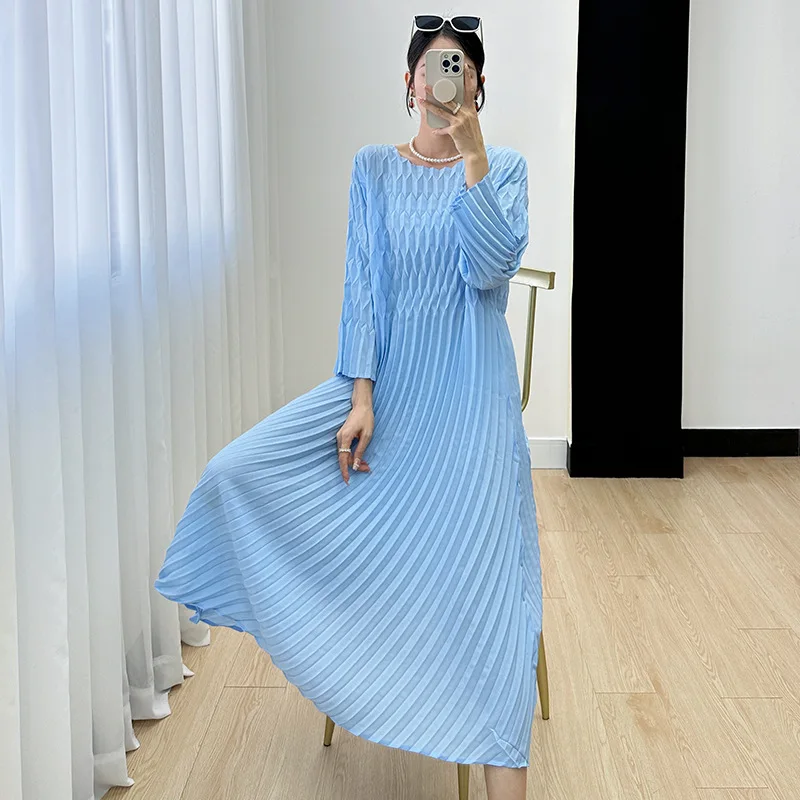 

Miyake Dress for Women Round Neck Nine-Point Sleeves Solid Color Versatile Pleated Long Dresses Women's Clothing Autumn New 2022