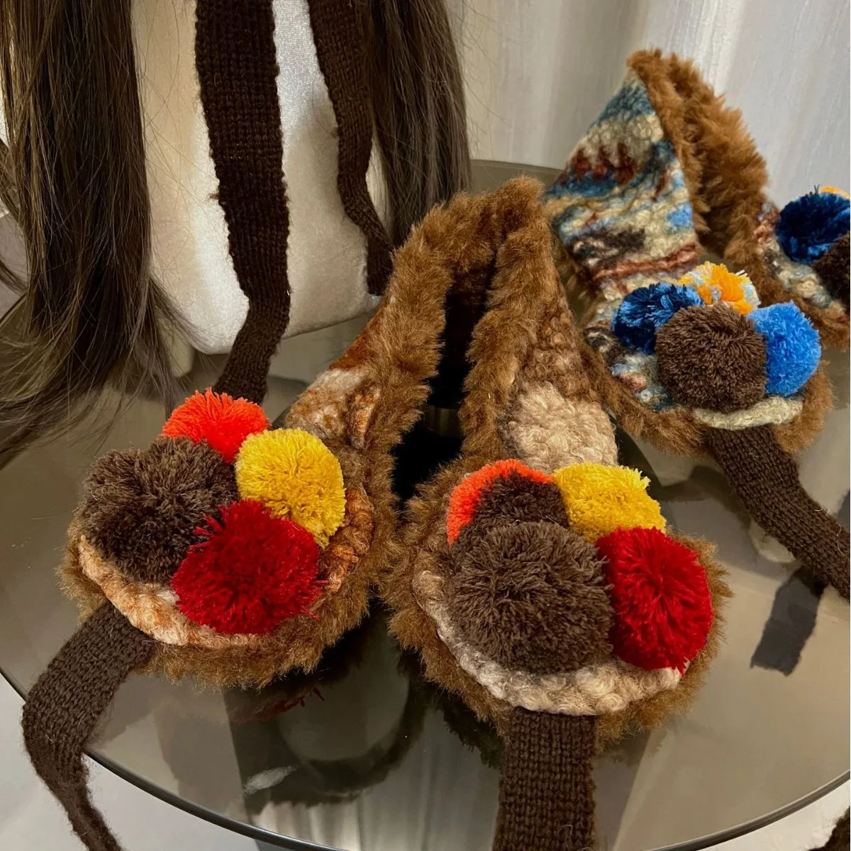 2027New Knitted Plush Ear Muffs Colorful Pom Pom Decor Winter Warm Ear Covers Tie‑up Fluffy Ear Warmers for Women Outdoor
