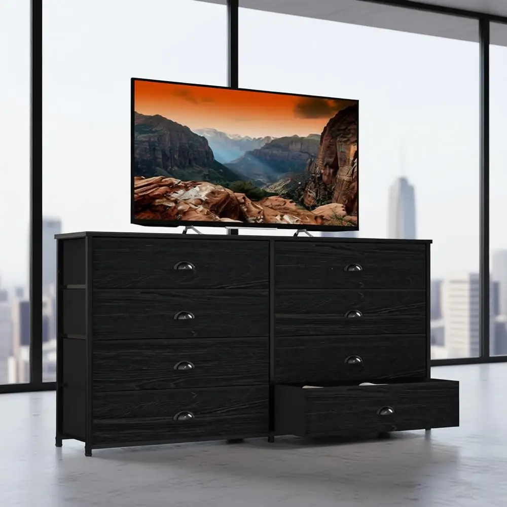 Spacious Drawer Uni…