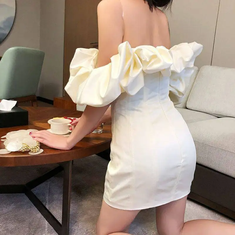 Waist dress 2022 spring women's one-shoulder white French retro dress 2022 new spring summer  Slim  vintage  Sheath
