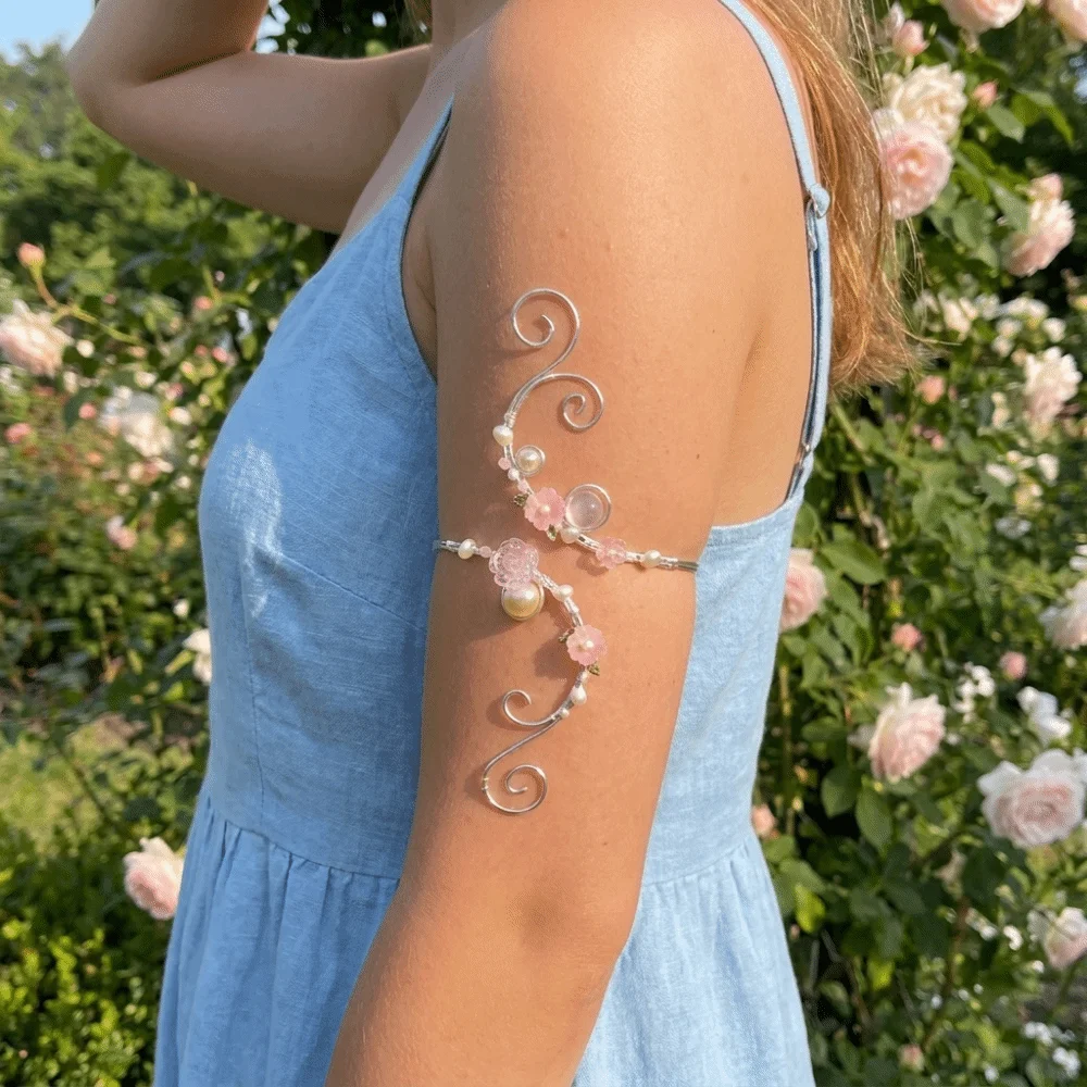 Boho Adjustable Flower Arm Cuff Pearl Comfortable To Wear Hollow Out Arm Band Spiral Wire Elegant Upper Arm Bracelet Beach