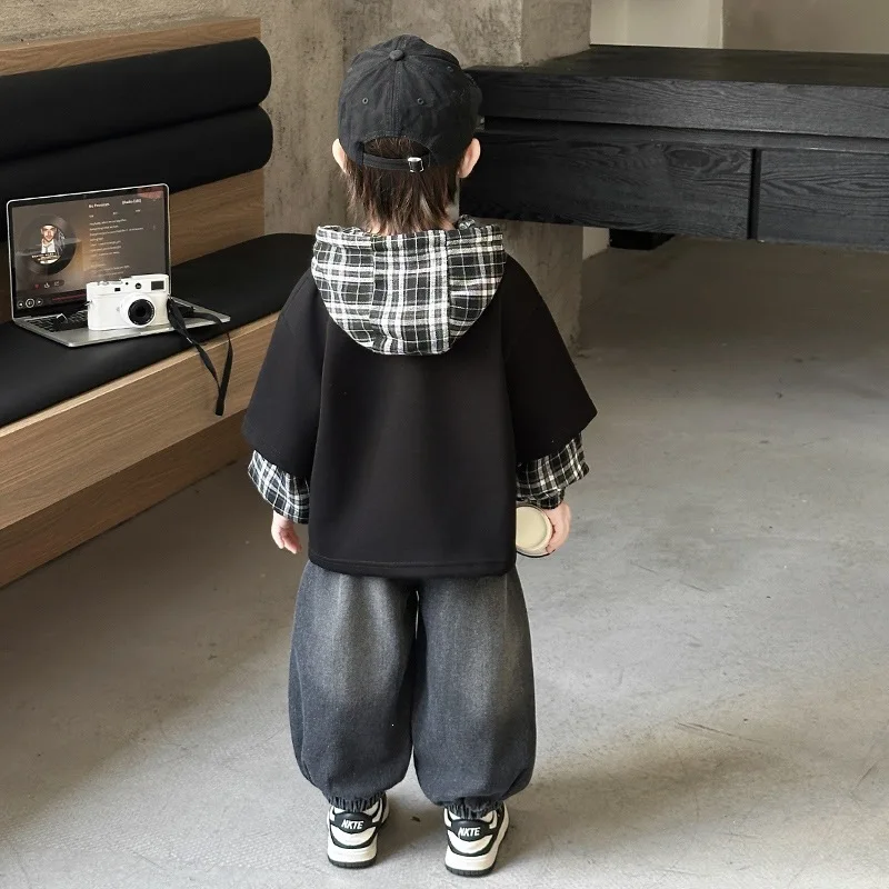 Boy Clothes Set Children fashion fake two-piece hoodie and Loose Jeans 2pcs Outfit Autumn Casual Toddler Suits 2-10 Years