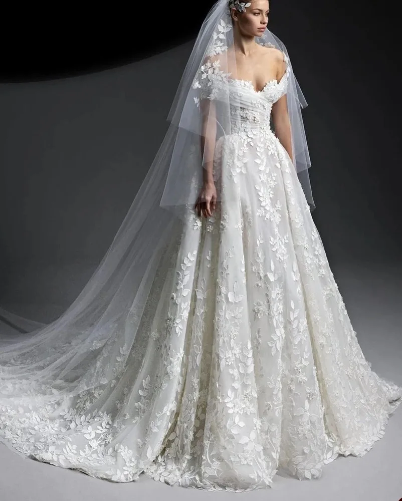 

customized Classic A Line Wedding Dresses Lace Applique Off Shoulder Tiered Sweetheart bride gown Sweep Train Vestido De Novia