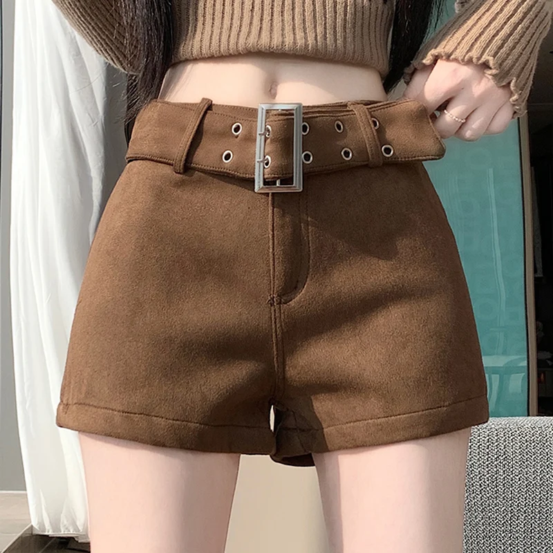 High Waist Casual Shorts for Women Autumn Winter New Style Slim Outerwear Shorts With Belt Fashionable Short Pants