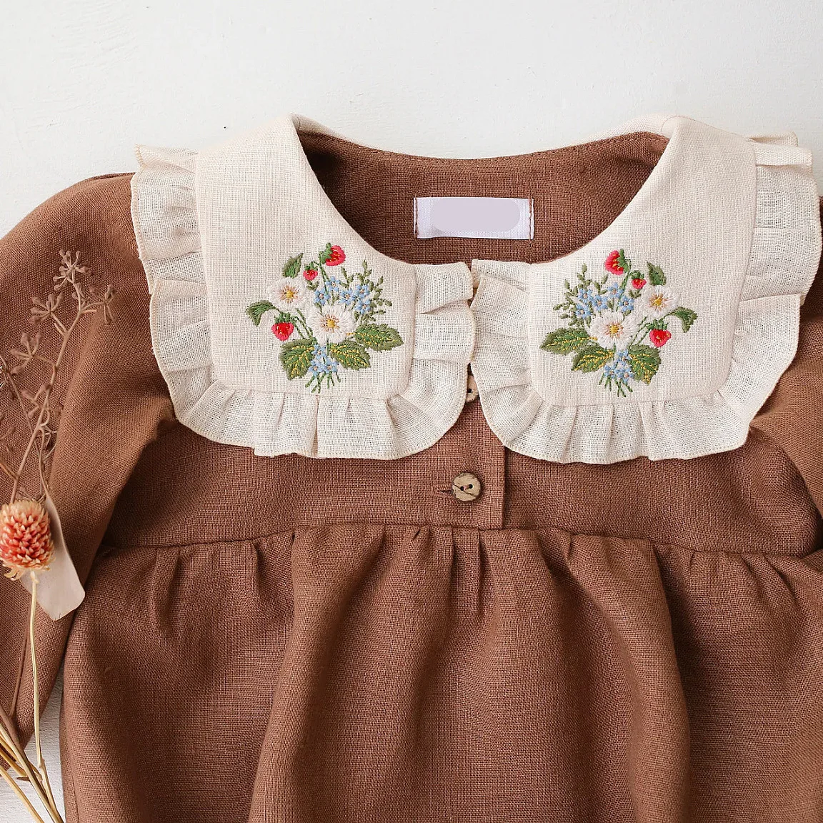 2026 Spring New for Baby Girls Children Clothing Cotton and Hemp Long Sleeves Triangle Rompers Embroidered Flowers Rural Style
