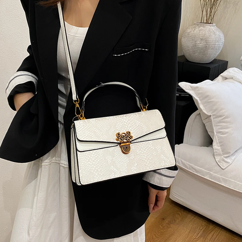 

Luxury Simple Solid Color Tote Bag With Vintage Design Large Capacity For Women Leisure Business And Shopper