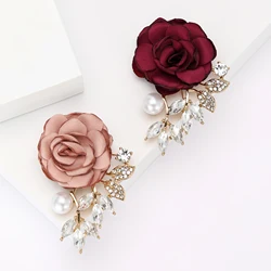 New Pearl Fabric Rose Flower Brooches for Women Unisex Botanical Pins 2-color Available Casual Party Accessories Gifts