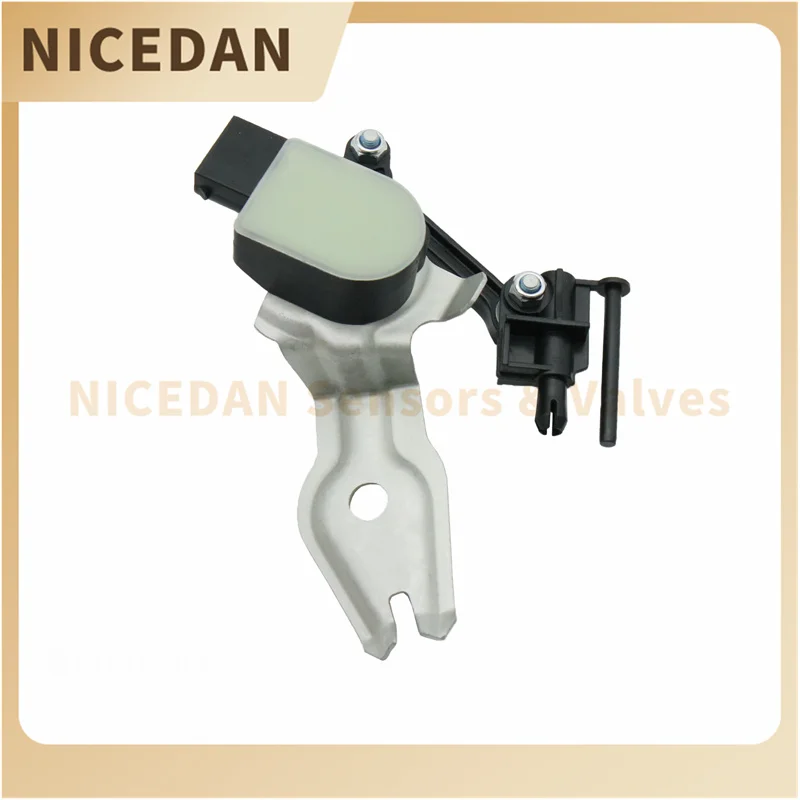 7L0616213D 7L0616214C مستشعر مستوى الارتفاع الأمامي الأيسر/الأيمن لفولكس واجن طوارق 7L أودي 7L0616571D جديد