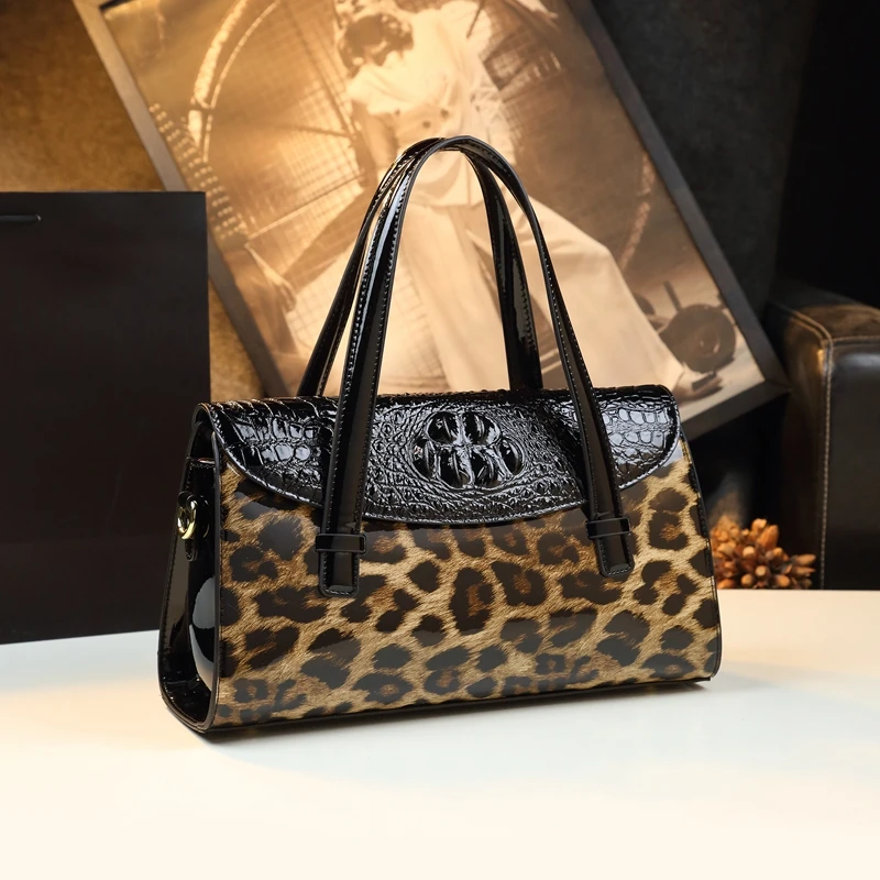 2023 New Genuine Leather Women\'s Handbags Lady Shoulder Messenger Bag Leopard Luxury Fashion Top Handle Portable Boston Bags