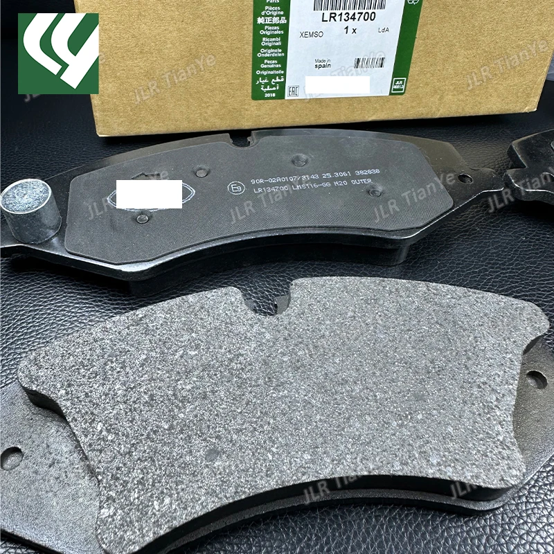 For Range Rover 13 on and Range Rover Sport 10 on lr4 Genuine Front Brake Pad Set LR134700