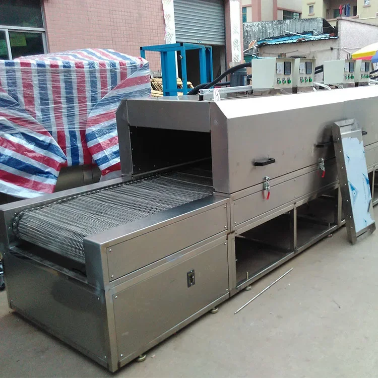 Línea de secado, herrajes, plástico, curado, túnel, industrial, línea de montaje.