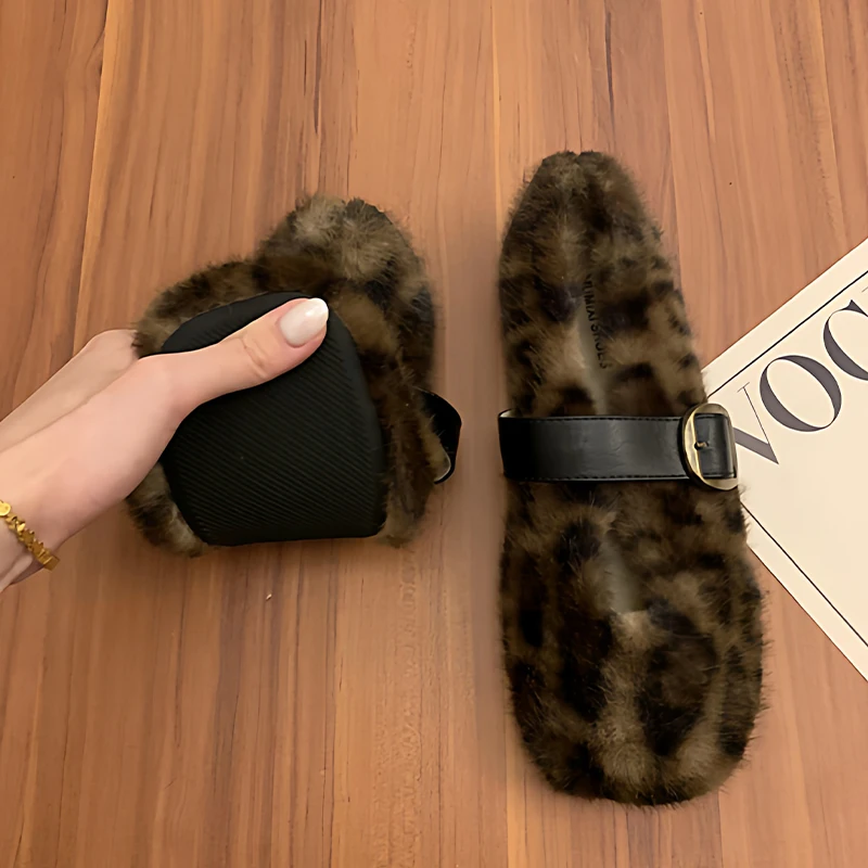 ليوبارد الفراء النساء أحذية الشقق أحذية خفيفة بدون كعب عادية قصيرة أفخم حذاء رياضة 2025 الشتاء الاتجاه أحذية رياضية دافئة المشي Mujer Zapatos #5