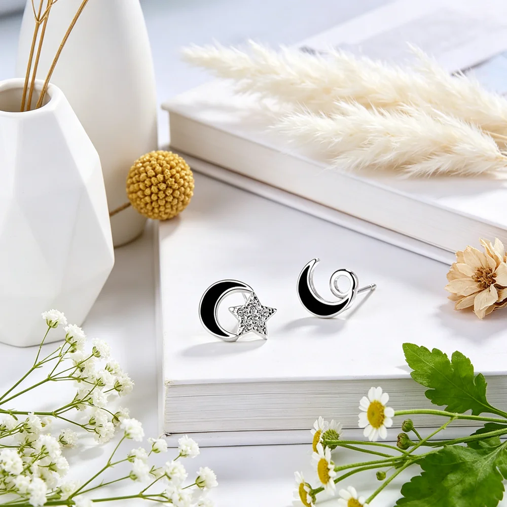 Hot Selling New 925 Sterling Silver New Tide Simple Trendy Star Moon Stud Earrings For Women Students female Temperament Jewelry