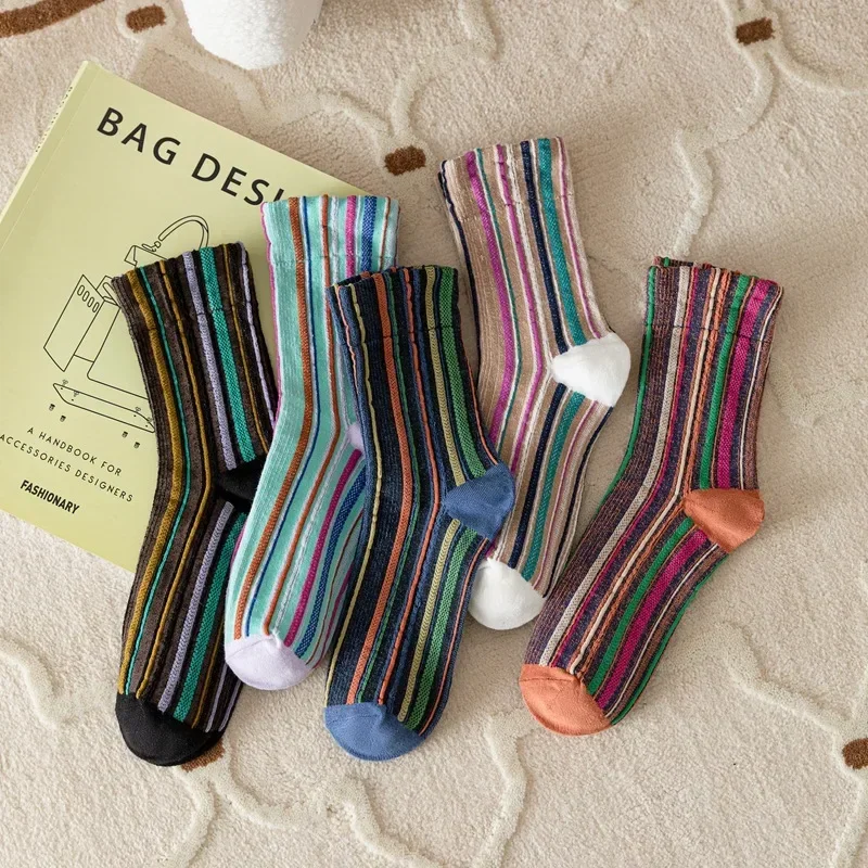 Koreanischer Stil Damensocken Bunte Gestreifte Harajuku Retro Vintage Streetwear Crew-Socken Japanische Mode Mädchen Kawaii Süße Socken