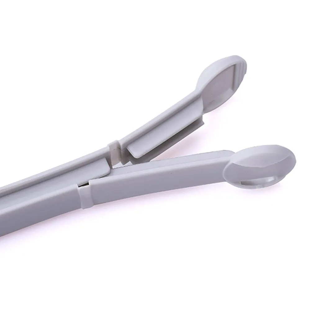 

5pcs Plastic Food Bag Clips Snacks Sealing Clip Fresh-Keeping Clamp Sealer for Kitchen Home Dormitory (Grey)