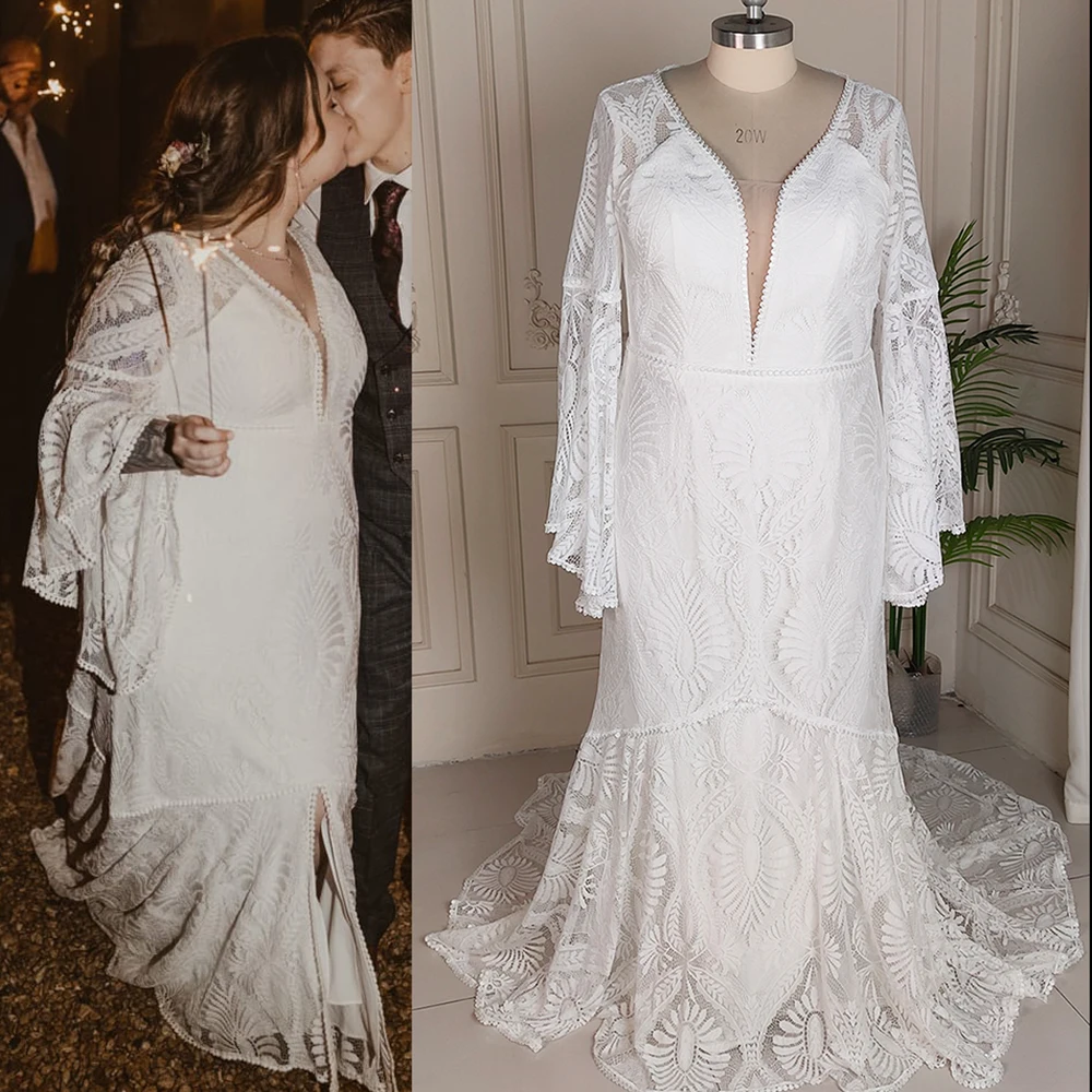 Modest Closed Back Boho Customized Wedding Dress Plus Size V Neck A Line Customize Long Bell Sleeves Ivory Lace Bridal Gowns