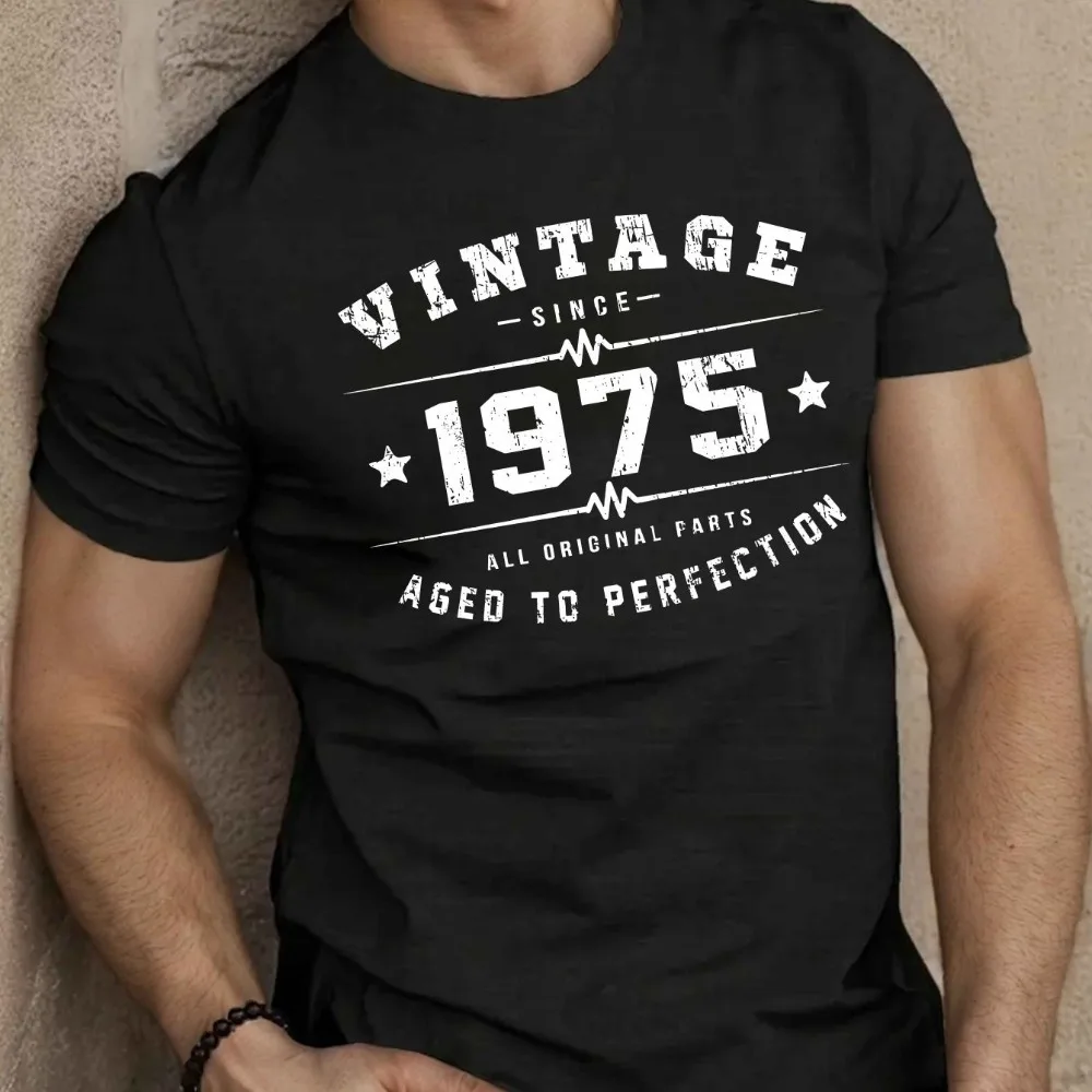 تي شيرت رجالي صيفي من القطن الخالص كاجوال فضفاض كبير الحجم كلاسيكي 1975 مطبوع برقبة دائرية وأكمام قصيرة