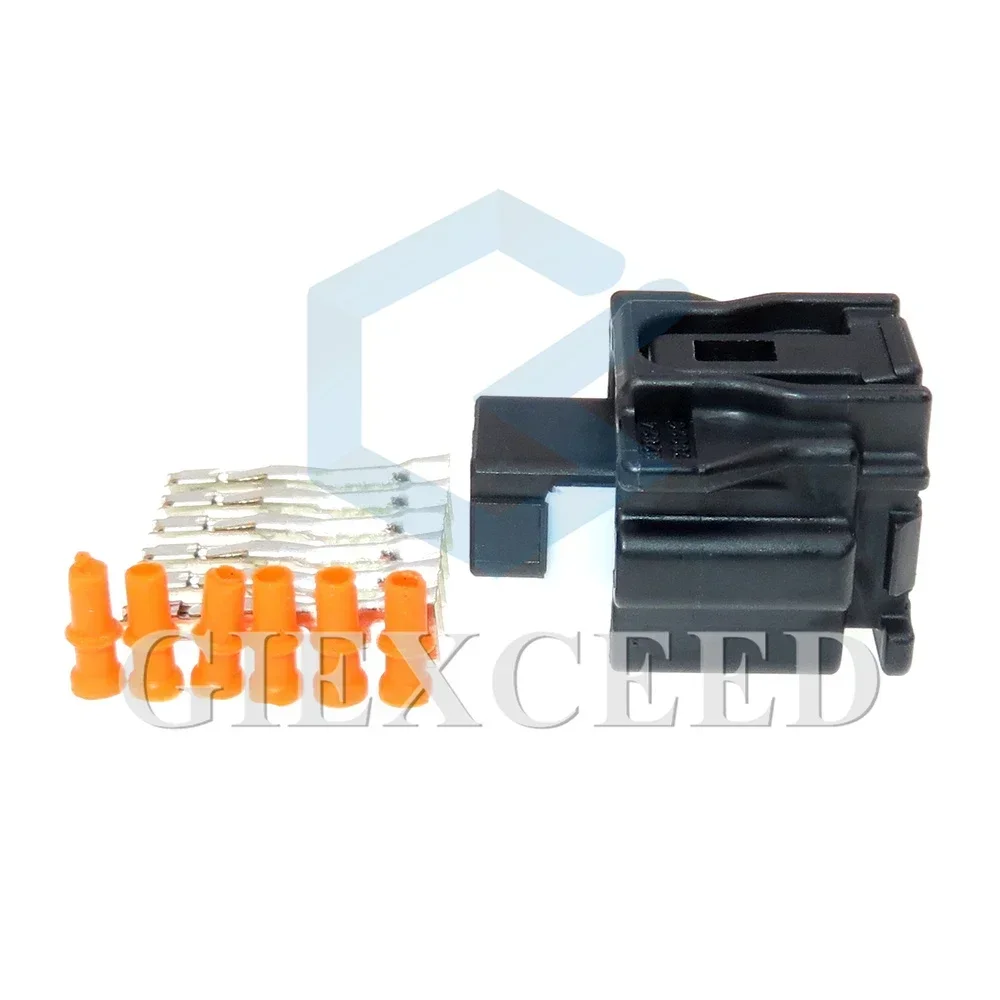 2 Sets 6 Pin Car Door Handle and Reversing Camera Wire Connector 6189-7428 82824-78020 Auto AC Assembly Cable Harness Plug