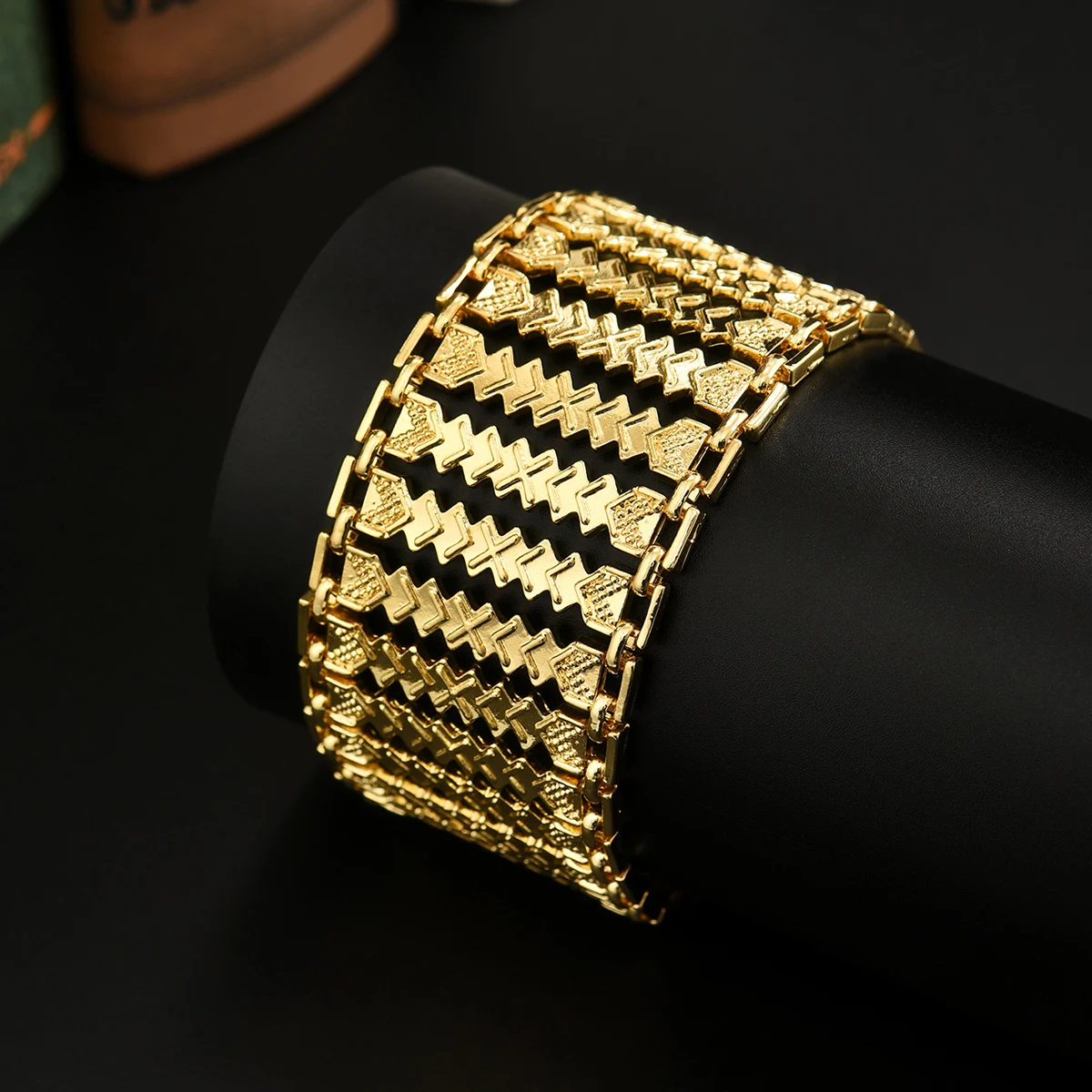 Dubai-Style Gold-Plated Women's Hand Chain With Hollow Design, Handcrafted Wide Bracelet