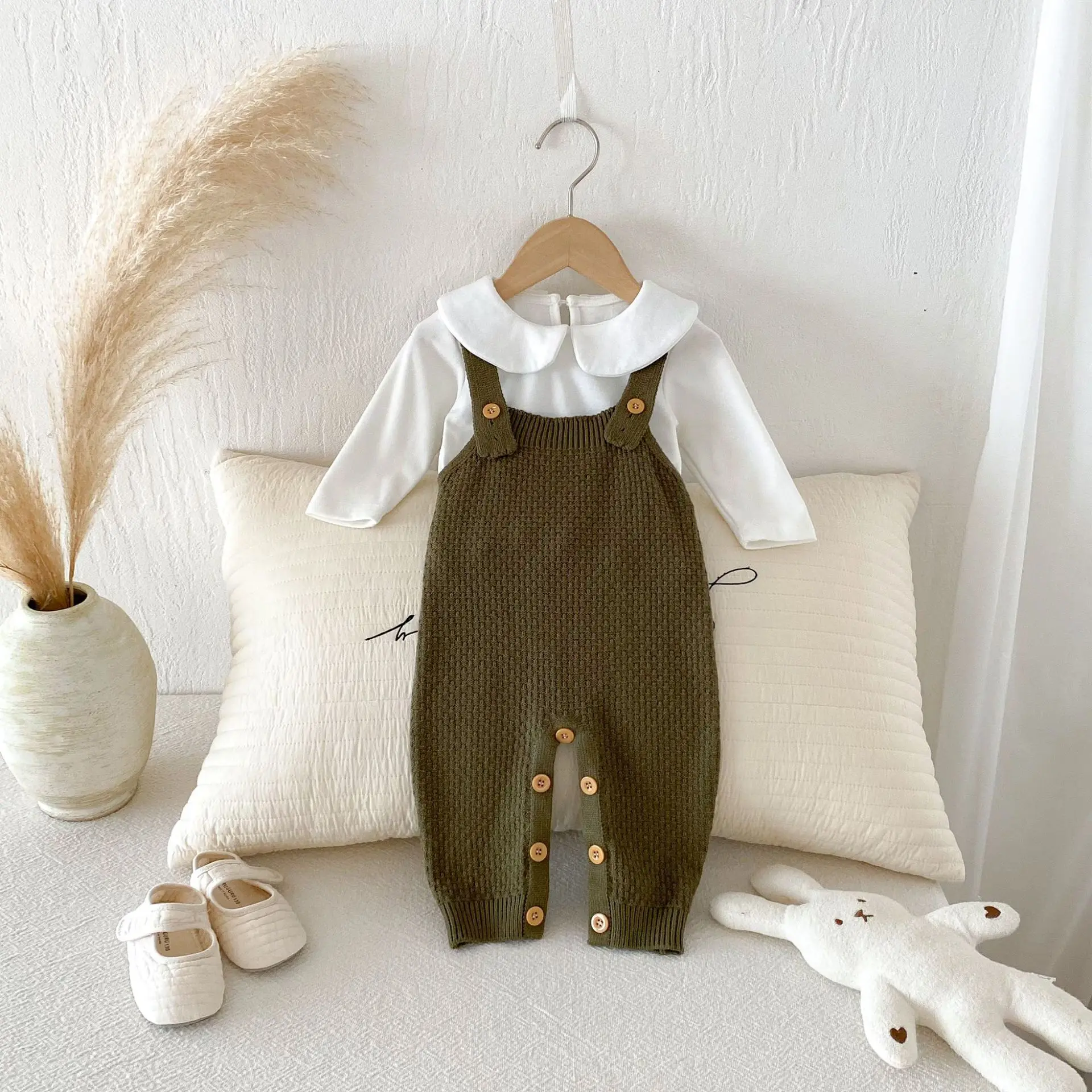 Knit Baby Romper Bodysuits with Shoulder Straps, Anti-slip Design for Toddler Baby Crawling Clothes One-Pieces Baby Boys Girls