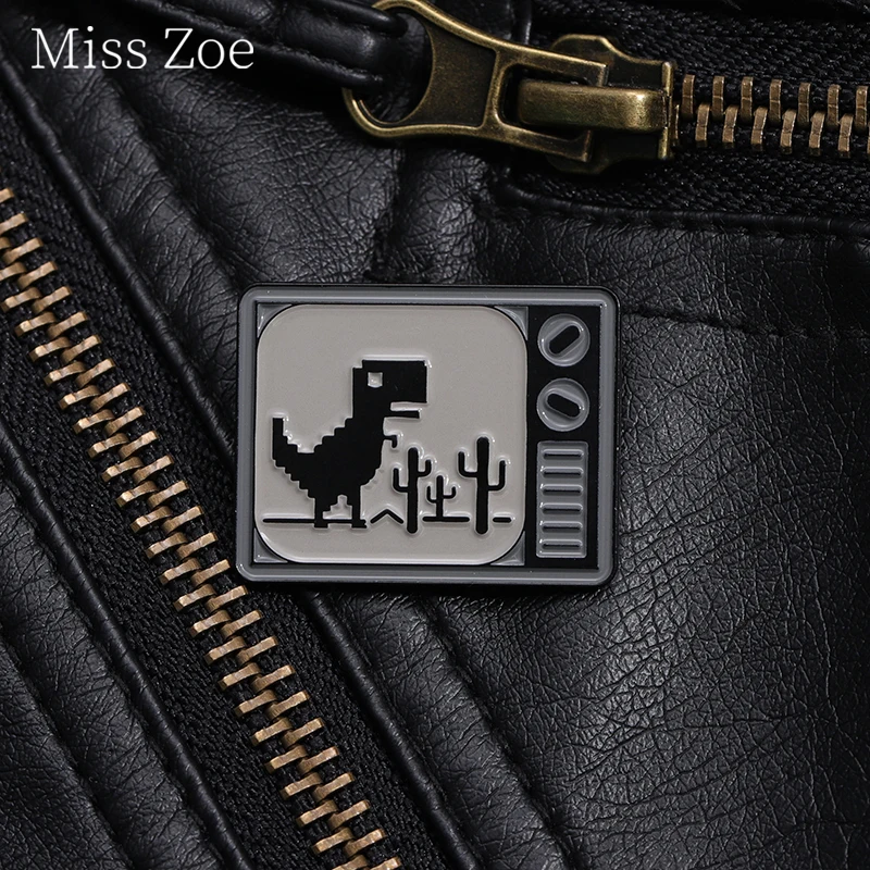 Mosaic Pixel Game Enamel Pin Retro Gothic Dinosaur TV Brooches Lapel Backpack Clothing Badge Pin Jewelry Gift Wholesale