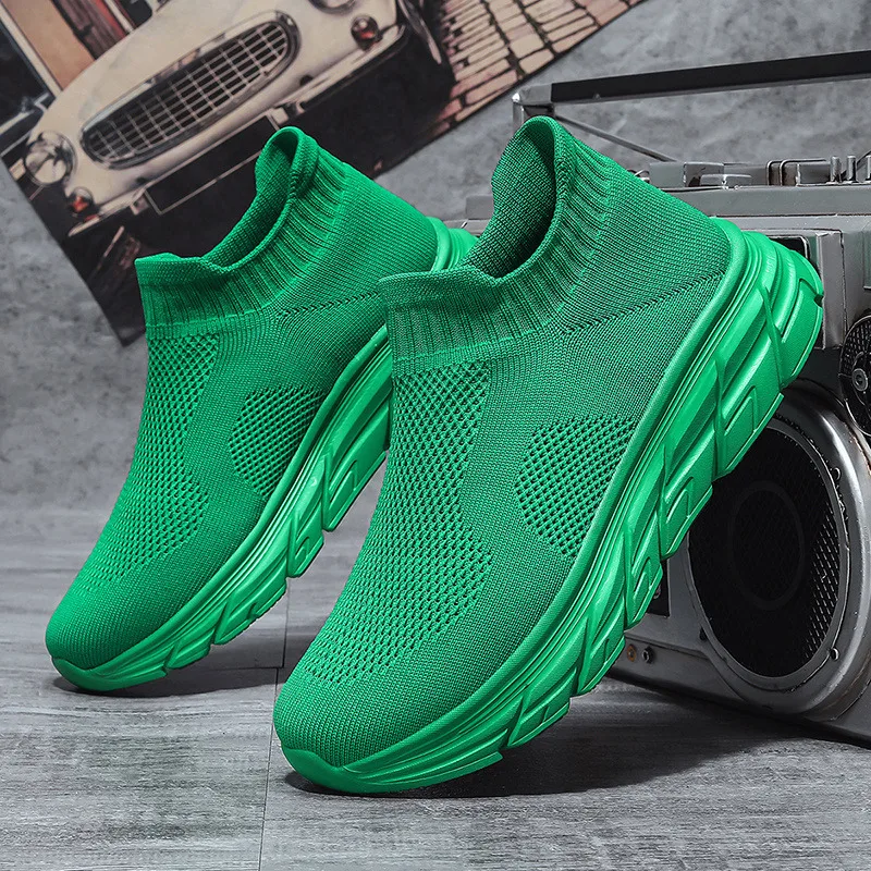 

Fashion Trendy Green Men's Runing Shoes Breathable Socks Sneakers Men Slip-on Shoes Lightweight Sport Training Men Walking Shoes