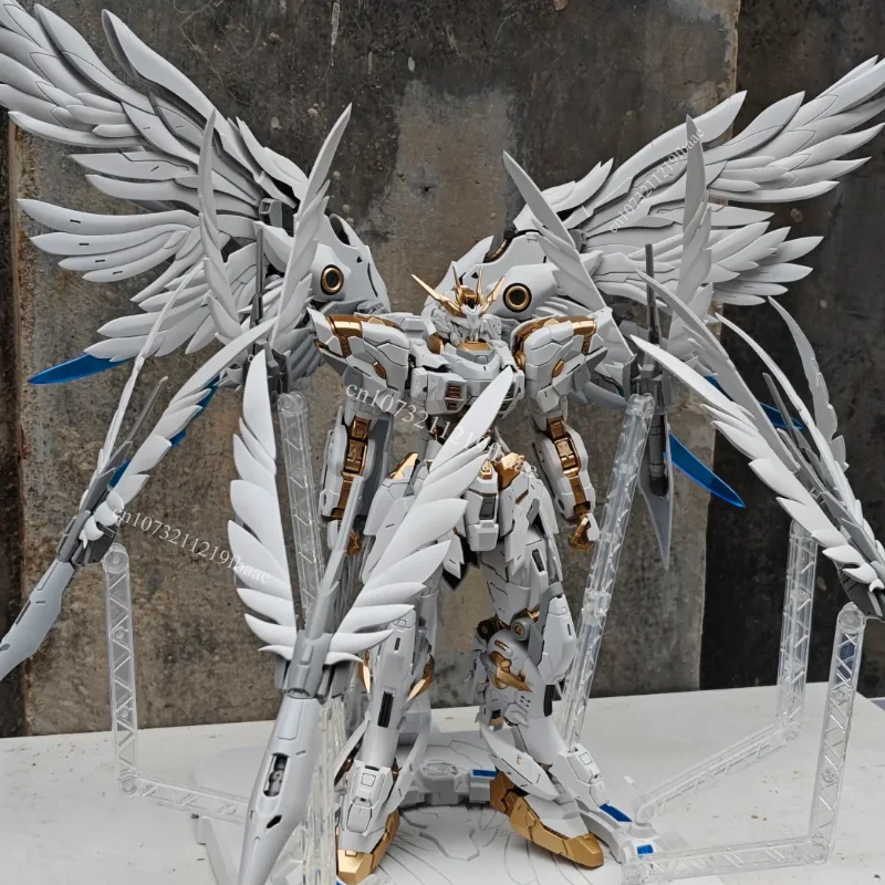 In Voorraad Mecha Core Industrie OBERON MG 1/100 Assembly Model Kit Speelgoed Vliegende Vleugel Action Armaturen Robot Beeldje Plastic Geschenken