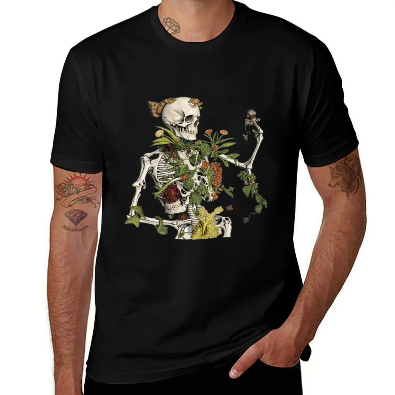 

Bones and Botany Halloween T-Shirt fashion shirts Aesthetic clothing summer top t shirts men