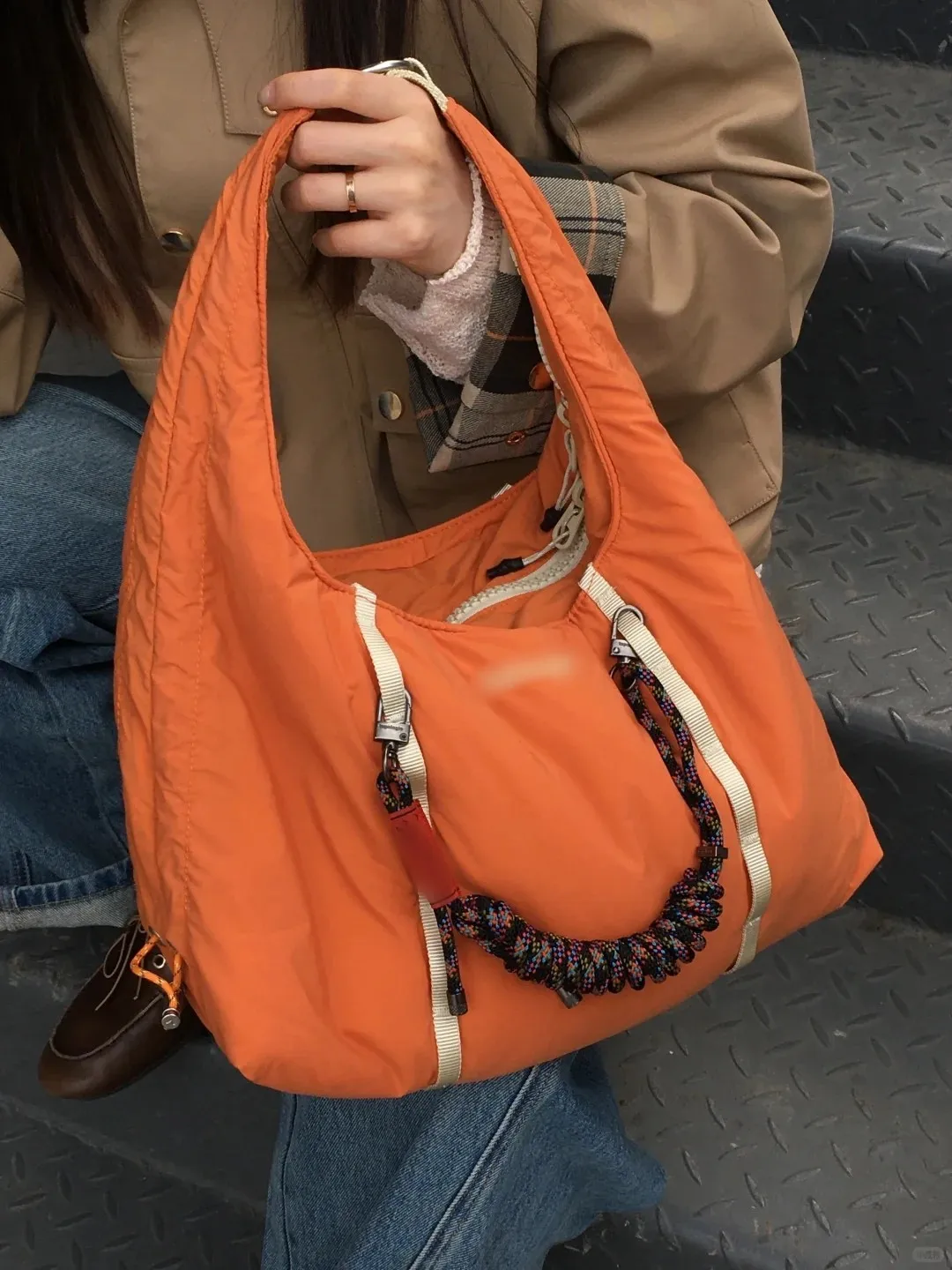 nouveau-sac-a-bandouliere-hobo-femme-2026-style-minimaliste-–-deux-formes-de-port-pour-trajet-quotidien-et-shopping-–-polyvalent-et-haut-de-gamme