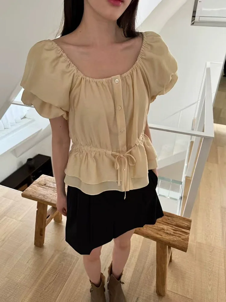甘いウエストシェイプバブルスリーブ、東大門スクエアカラー薄手サマートップ、デザインセンセーションスモールスリーブ