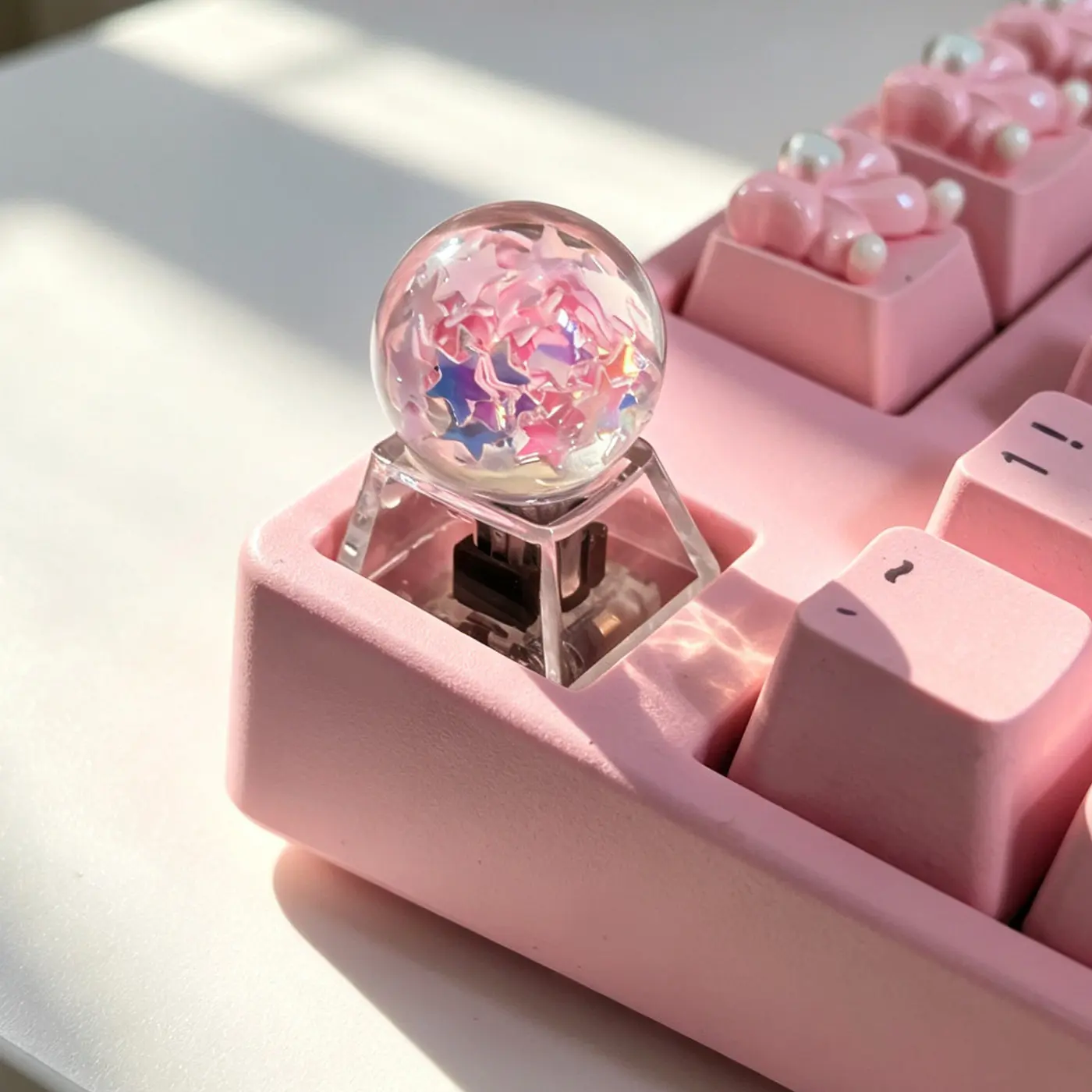Personalized keycap fantasy starry sky glass crystal ball keycap pink heart-shaped mechanical keyboard semi transparent keycap