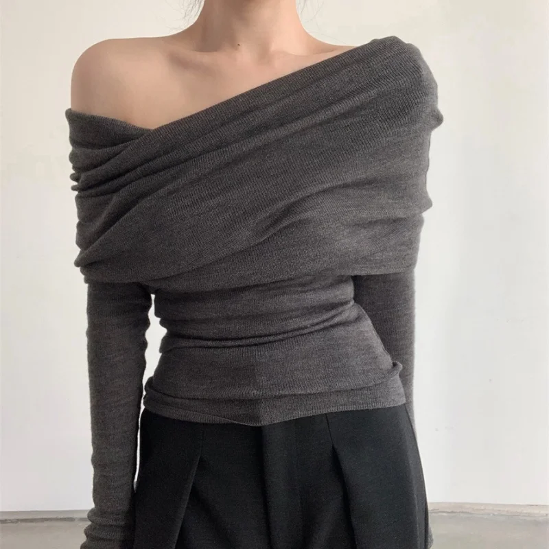 

2025 Autumn Women Long Sleeve Knitted Top Gray One Shoulder Sexy Y2k Woman Sweater Winter Slim Solid Pullover Knitwear