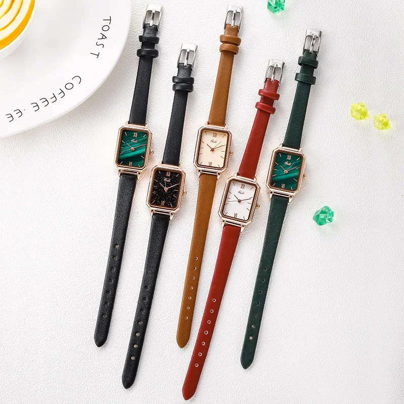 New Retro Square Watch Women Leather Strap Watch Suitable as Gift for Women Elegant Casual Digital Women Watch relogio feminino