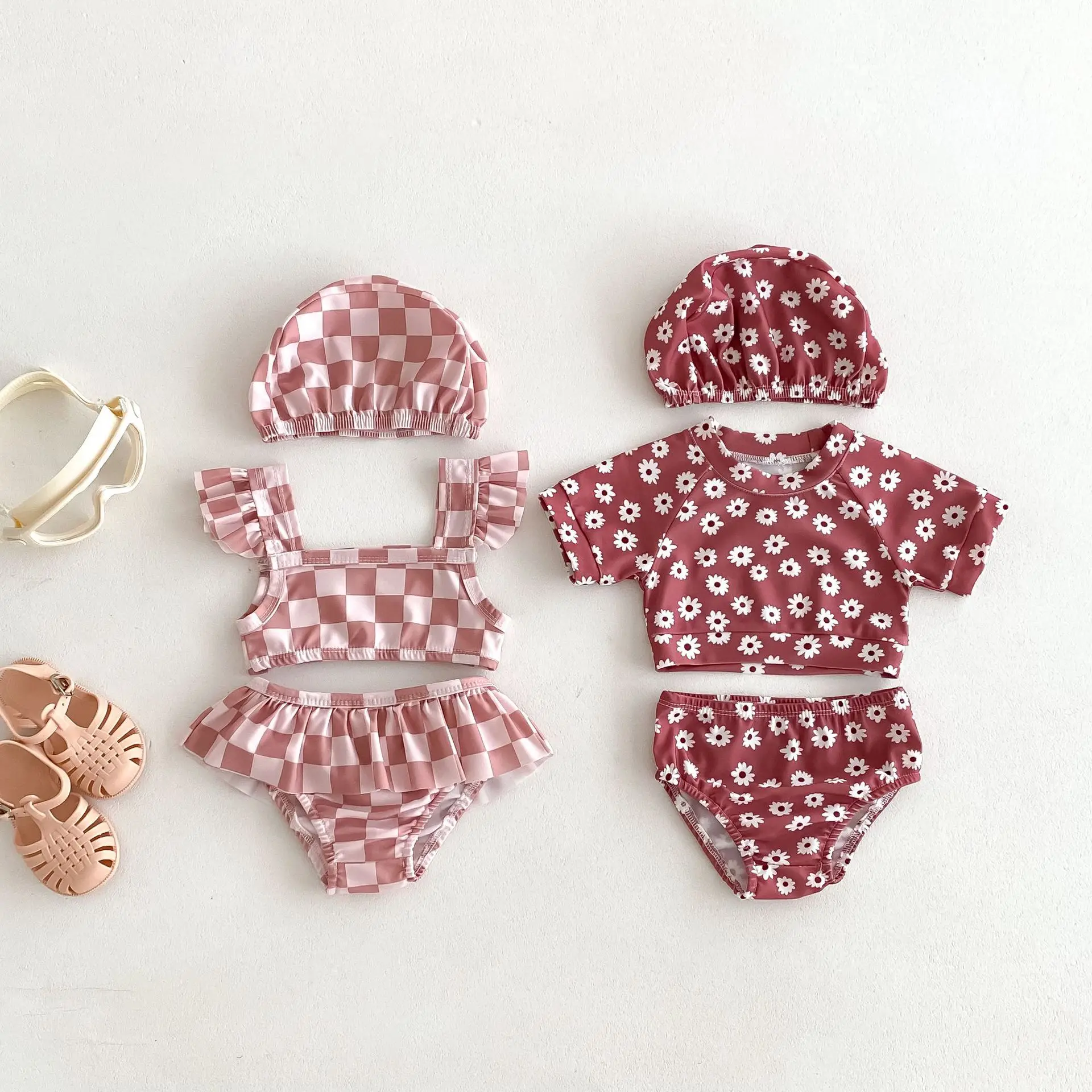 

2024 Summer New Baby Girl Cute Flower Plaid Swimsuit + Hat Newborn Bikini Split Swimsuit 3pcs Set Toddler Girls Bathing Suit