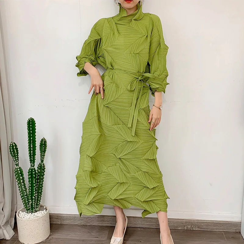 

Miyake Pleated Handmade Diamond Long Dress Women 2023 Spring Summer New Loose Large Size Lace Turtleneck Dress With Belt