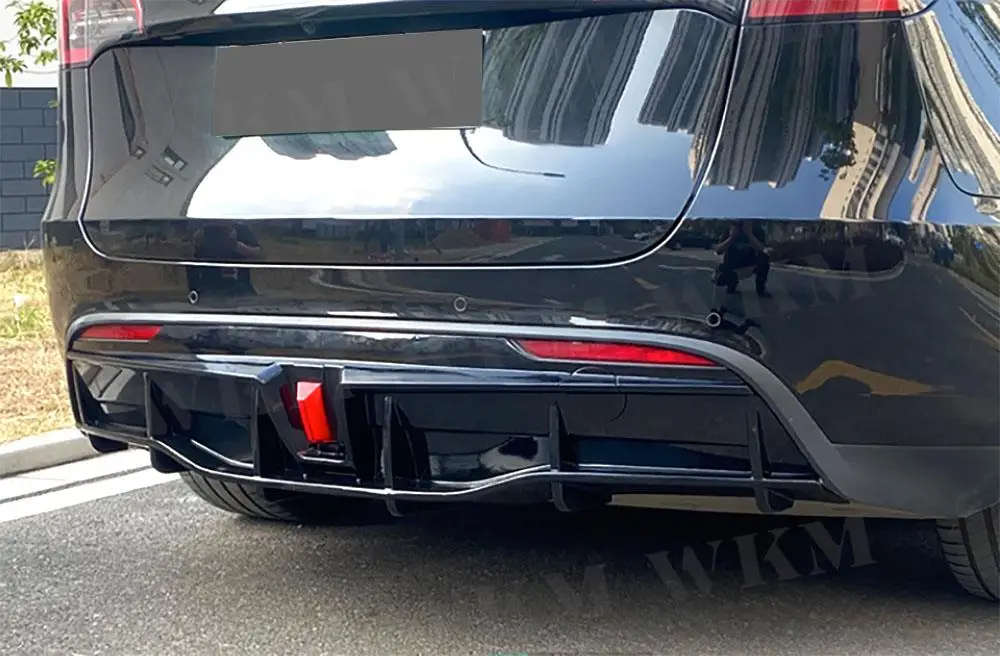 

ABS Carbon Look Rear Bumper Lip Diffuser Spoiler for Tesla Model Y 2018 + With LED Light Matte Black Rear Bumper Lip Spoiler