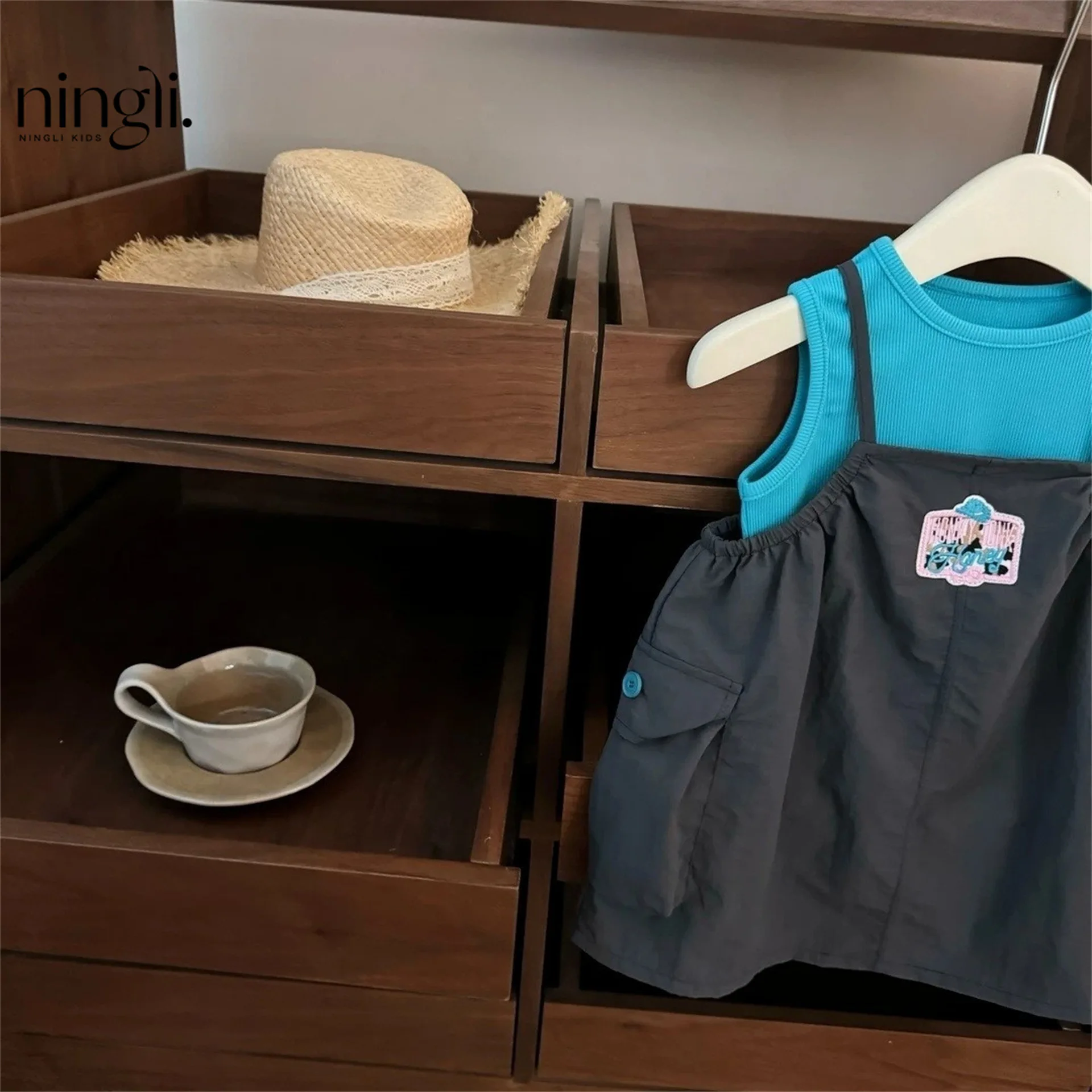 2026 Summer New baby Girl's Blue Tank Top, Work Clothes, Strap Skirt, Fashionable and Stylish Set, Trendy