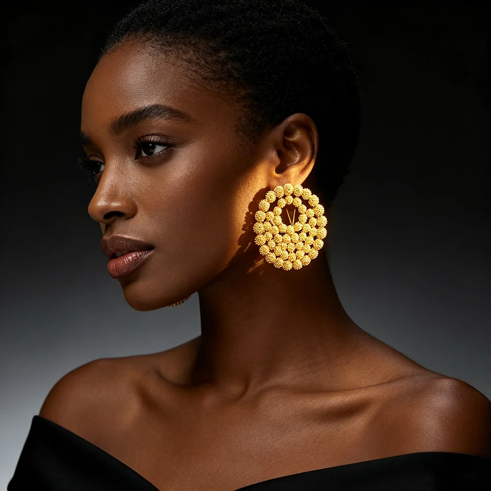 Afrikanisches 18K vergoldetes, mehrlagiges, perlenbesetztes Kreis-Statement-Ohrringe- und Ring-Set für Frauen, luxuriöses Hochzeitsgeschenk für die Brautparty. – Detail 1