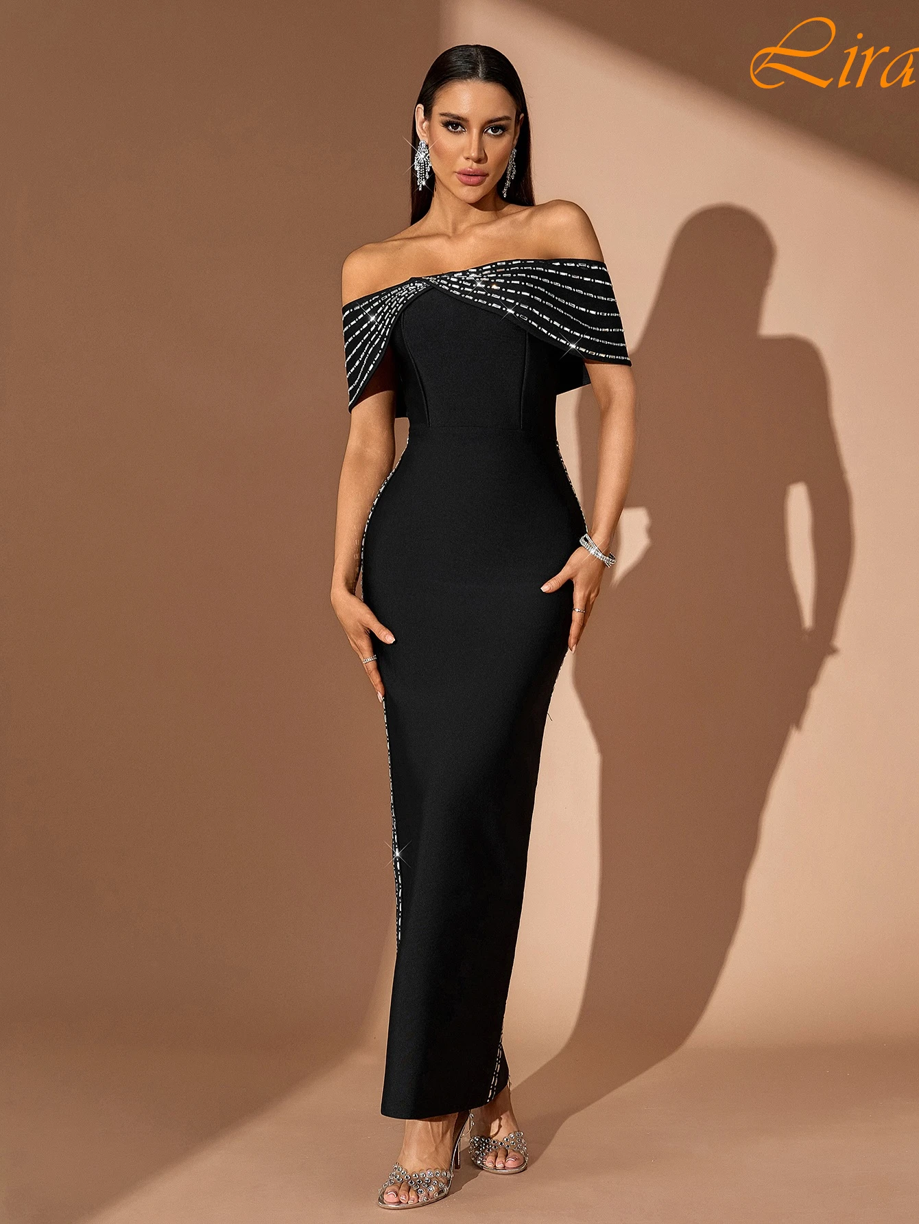 

Customized Straight Boat Neck Elegant Formal Evening Dress Temperament High Quality Party Gowns Fashion Delicate Prom Dress