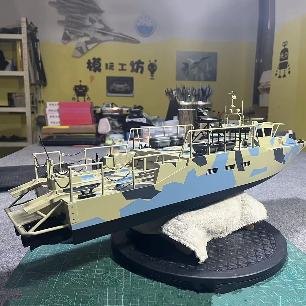 1/24 RC قارب المزدوج فرش السيارات CB-90H التحكم عن بعد الاعتداء قارب 67 سنتيمتر المزدوج فرش ESC RC قارب أطقم منمذجة الصبي لعبة هدية