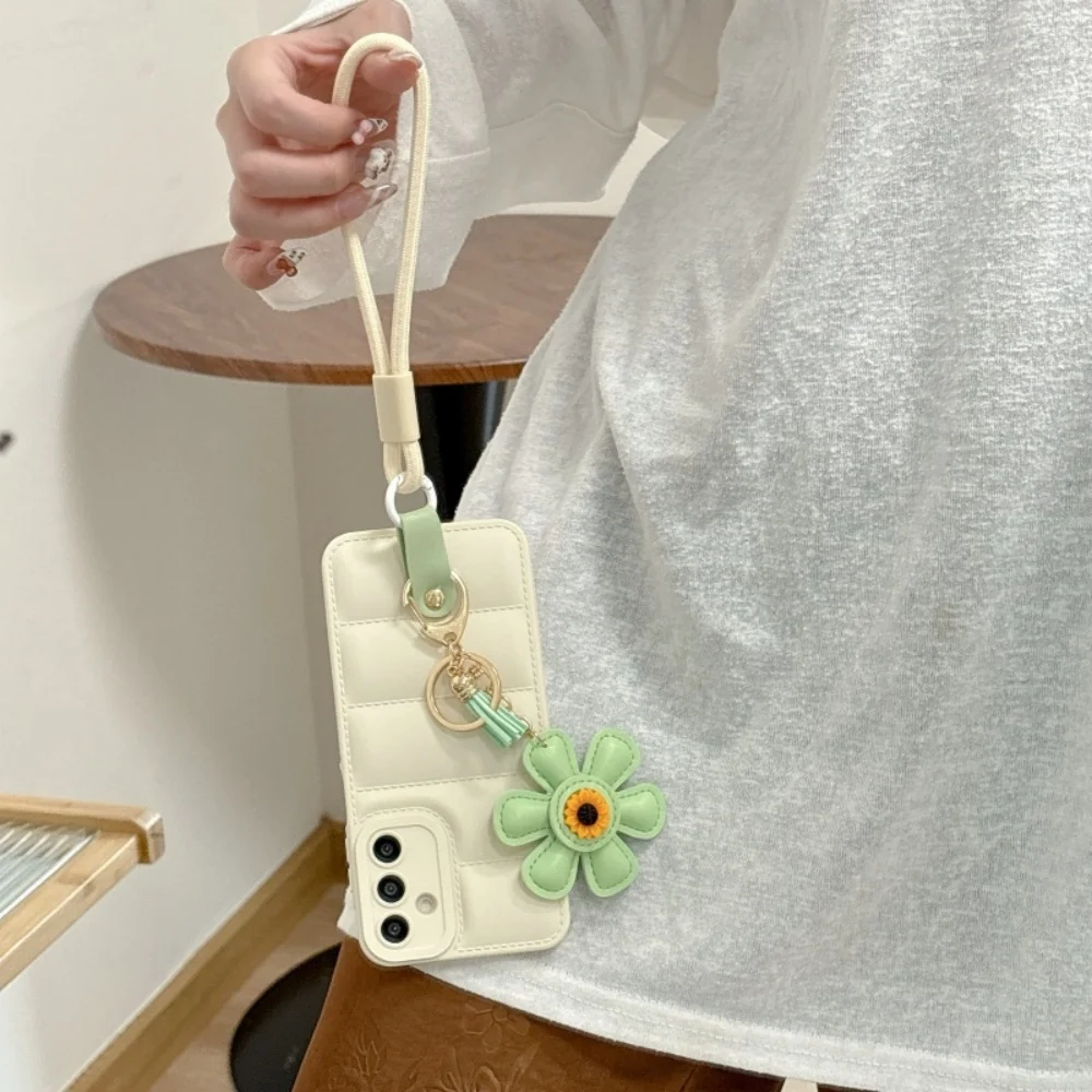 Luxury Down Jacket Sunflower Wrist Strap Case for Samsung Galaxy S25 S24 Ultra S23 S22 Plus S21 FE A56 A55 A54 A16 A35 A15 Cover - náhled 3