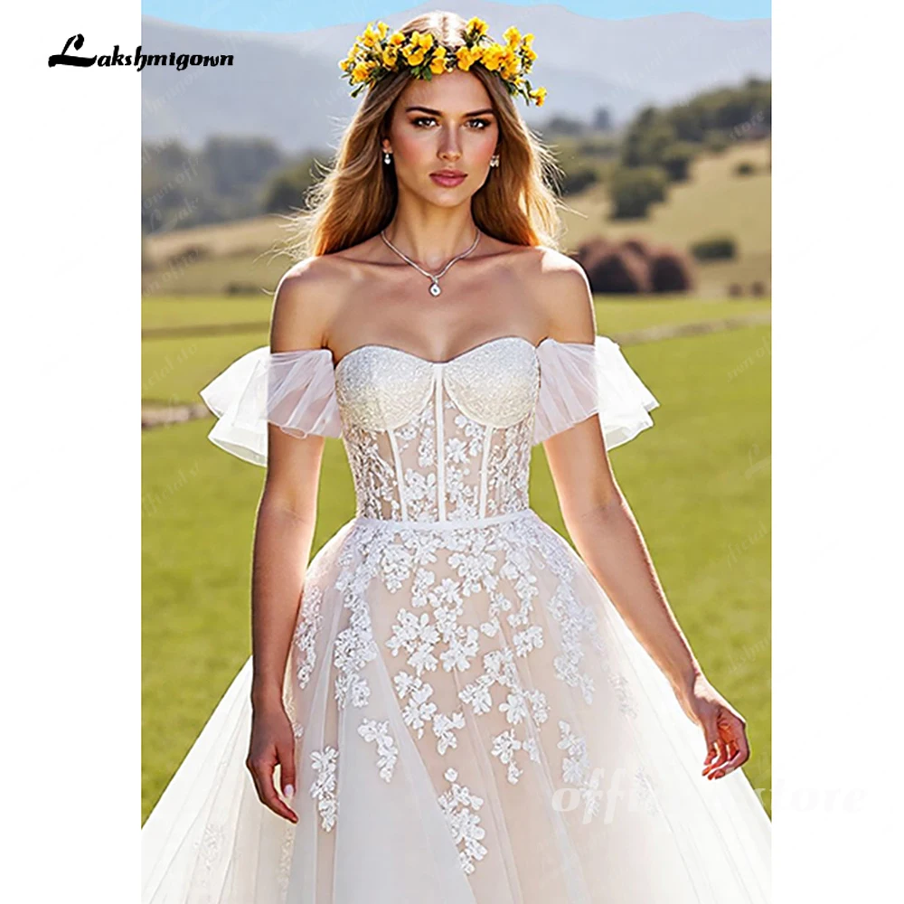Lakshmigown قبالة الكتف ألف خط زين العاج مشد فستان الزفاف يزين الدانتيل مخصص فساتين الزفاف البلد