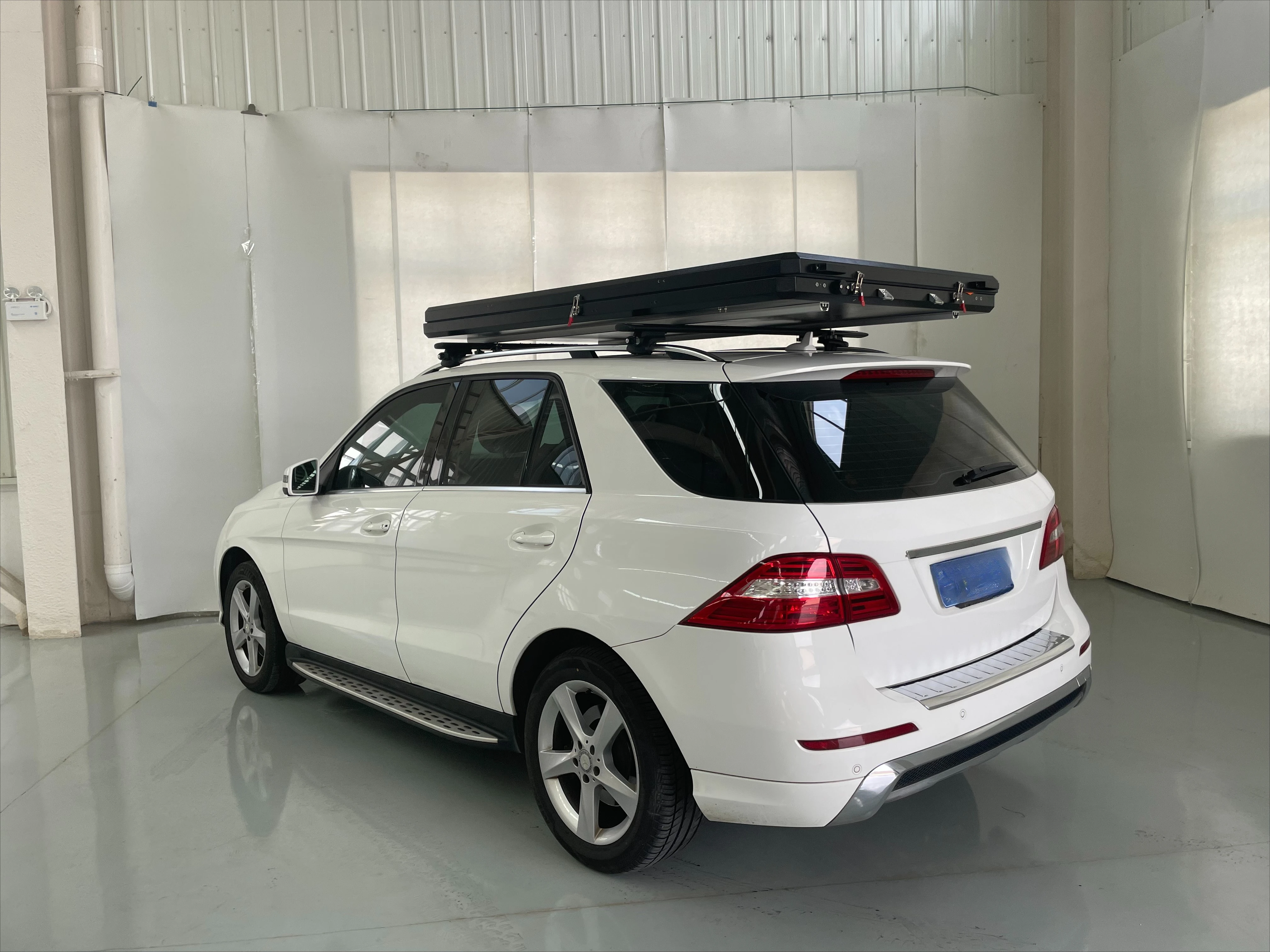 Roof Tent Hydraulic Fully Automatic Car SUV Outdoor Road Trip Camping Aluminum Alloy Car Tent 3