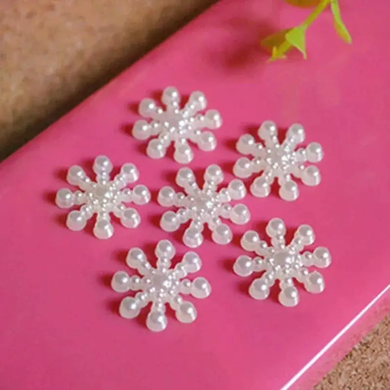 100Pcs 14.5MM White Pearl Resin Snowflake Charms for DIY Phone Case Christmas Gift Tag Decor Craft Supplies