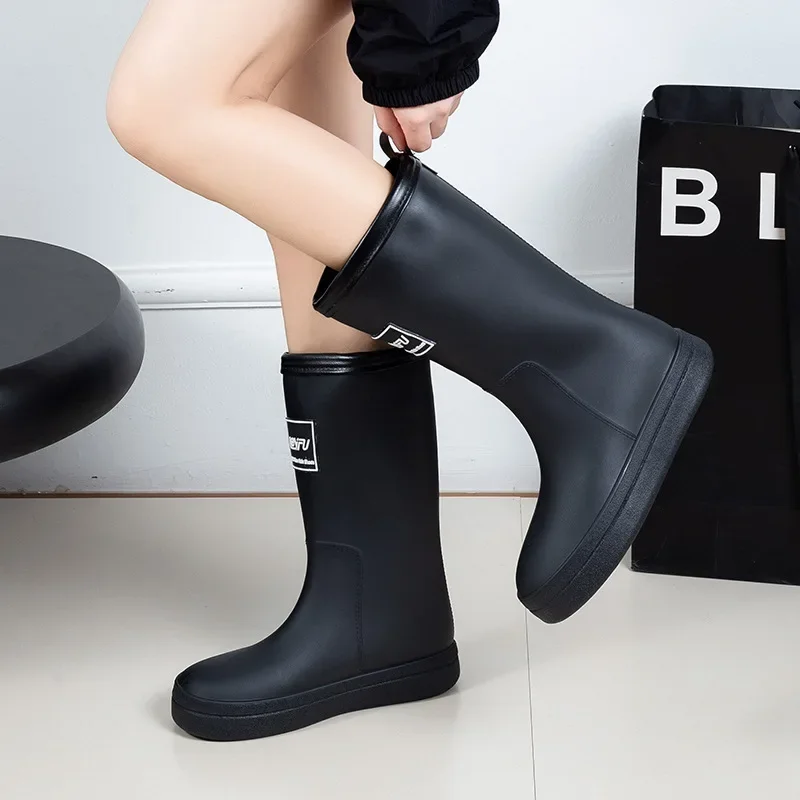 New Rain Boots Women Summer Anti-Slip Trend Soft Rain Shoes Outdoor Fishing On Foot Winter Warm Thick Sole Waterproof Shoes